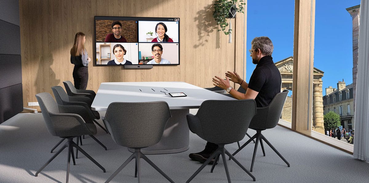 Comment équiper une salle de réunion à Bordeaux ?
